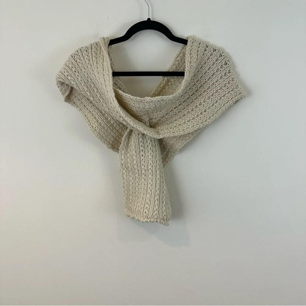 Muk Luks Cream Knit Infinity Scarf NWT